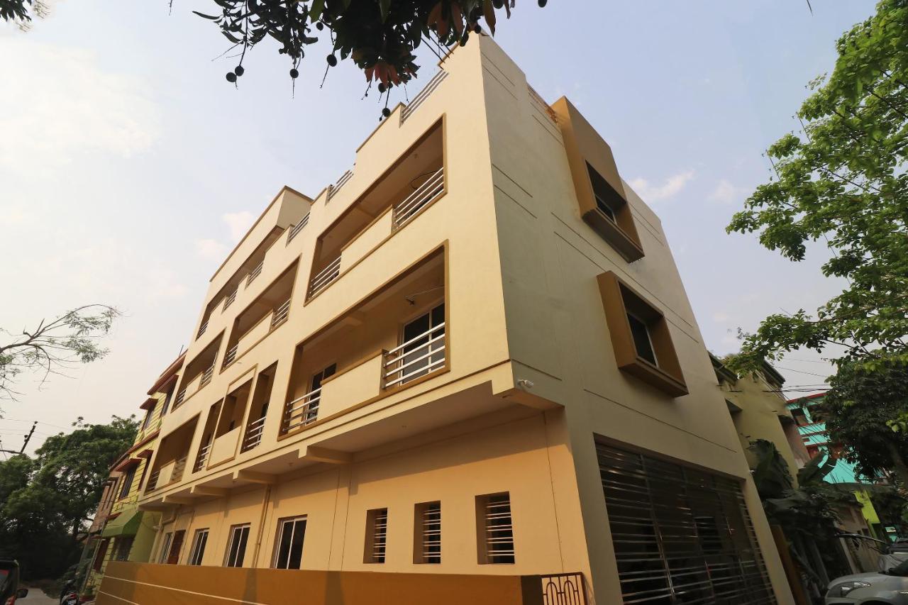 Oyo Hotel Ayush Palace Cuttack Esterno foto